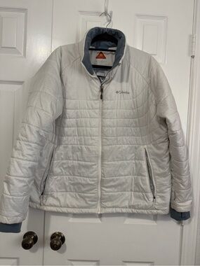 Columbia Men’s XXL Omni-Shield White Jacket with Logo Detail